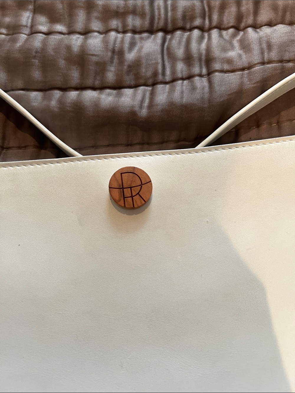 The Row Cream Leather Shoulder Bag with Rose Gold Logo - Picture 11 of 12